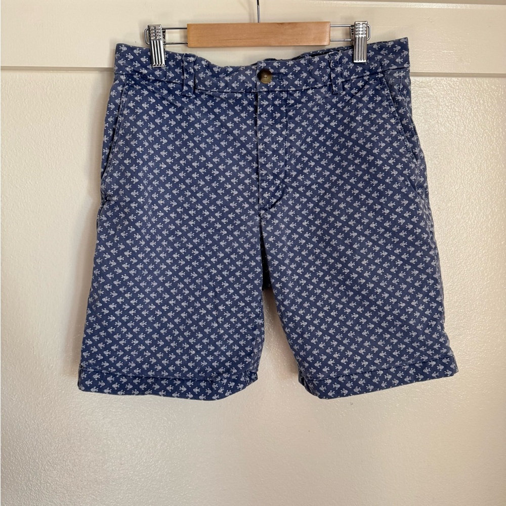 Vineyard Vines Breaker Shorts Men’s 30 Blue Fish Print Preppy Chino Shorts